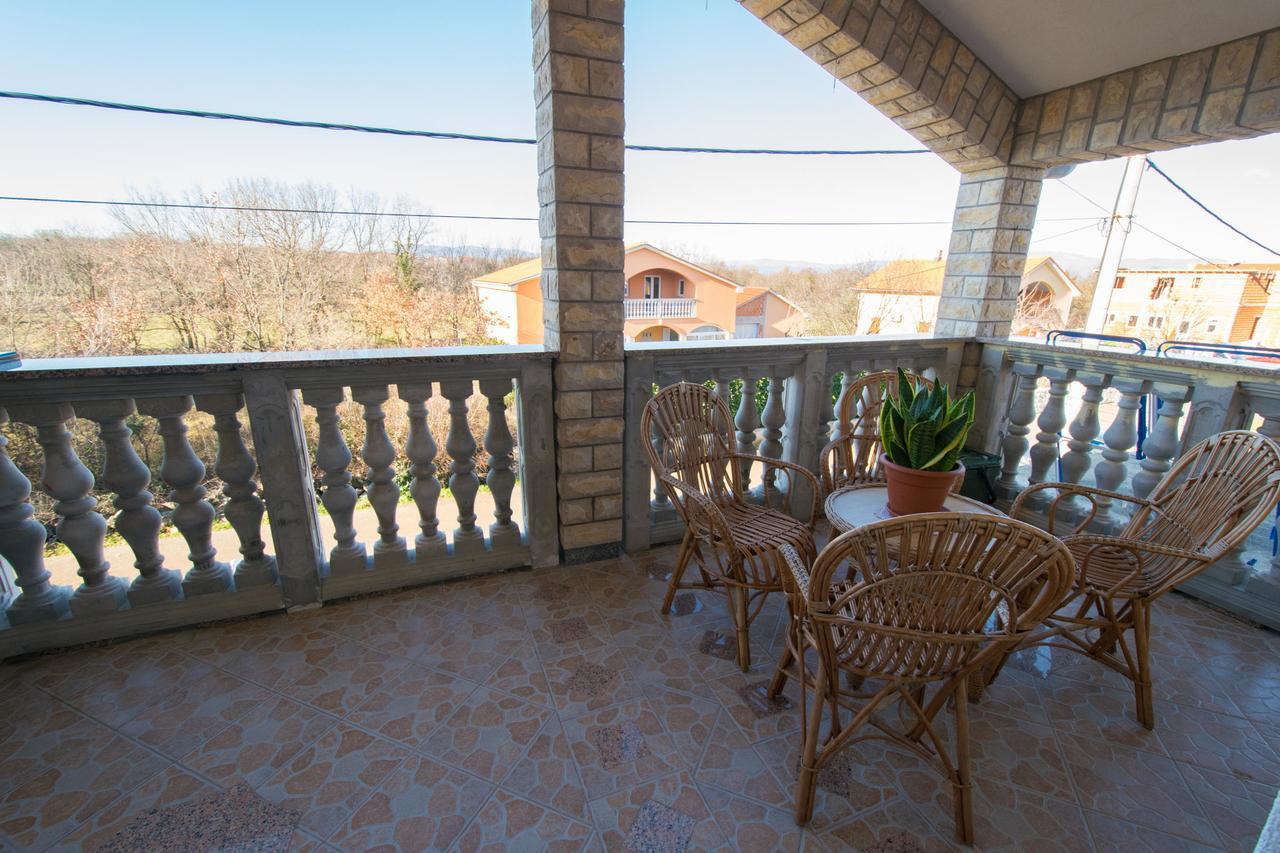 Apartment Hajdi Malinska Kültér fotó